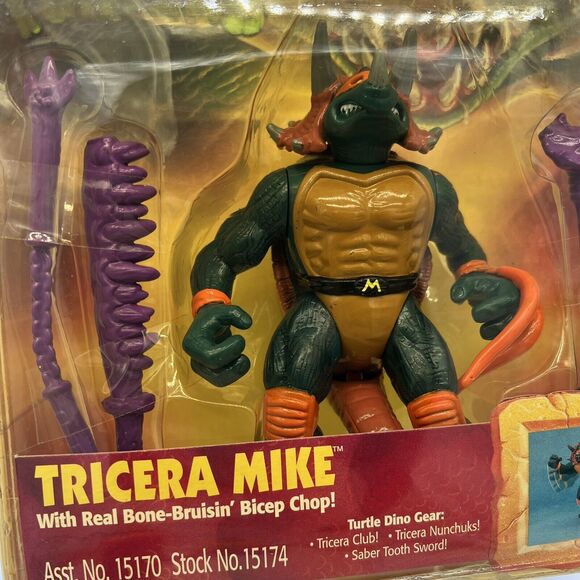 TMNT Tricera Mike NEW SEALED Dino Turtles 1997 Playmates on Card Michelangelo - Picture 2 of 12